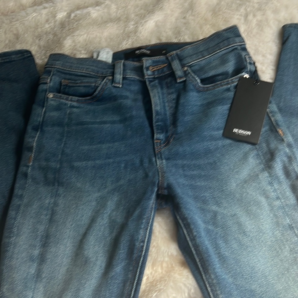 Hudson blue skinny jeans whith slit on front